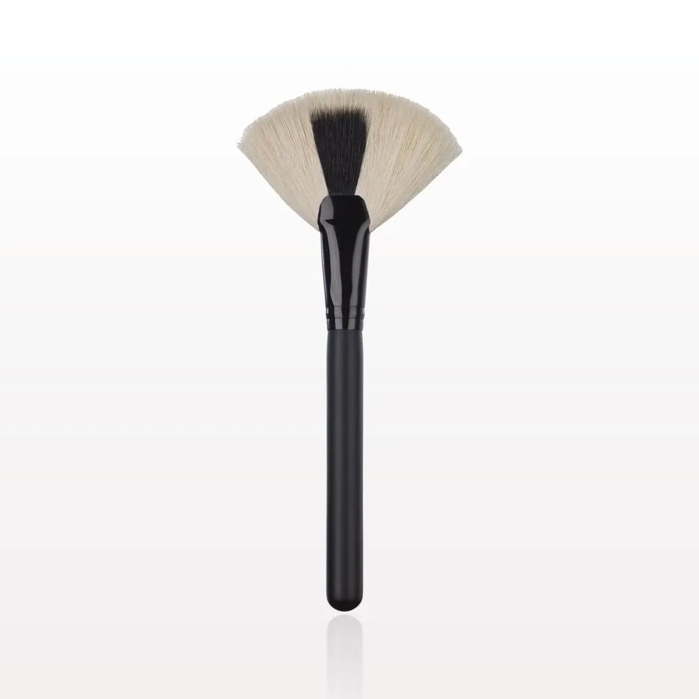 Kabuki Fan Brush