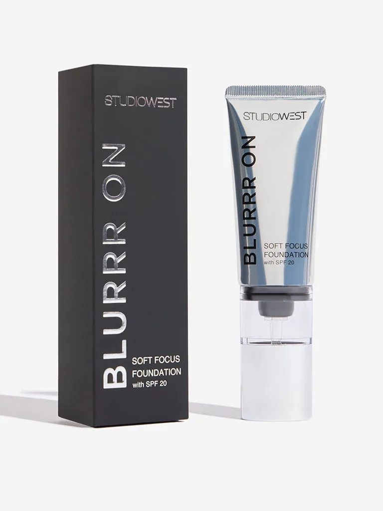 Studiowest Espresso Blurr On Foundation - 30 ml