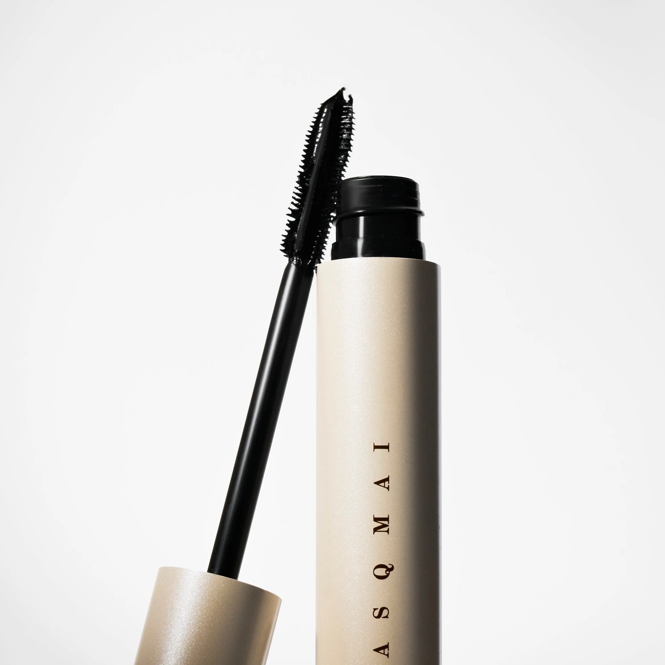 TRIPLE ACTION MASCARA