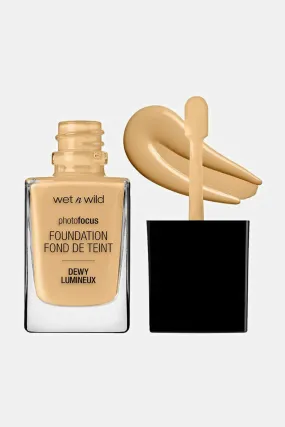 Wet n Wild Photo Focus Dewy Foundation Golden Beige